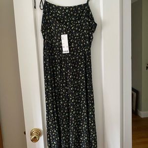 NEVER WORN Urban Outfitters Black Floral Dress